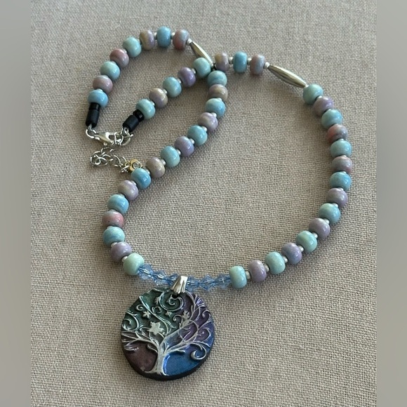 Handmade Jewelry - 20 inch Yan Yuan Agate bead Necklace NWOT